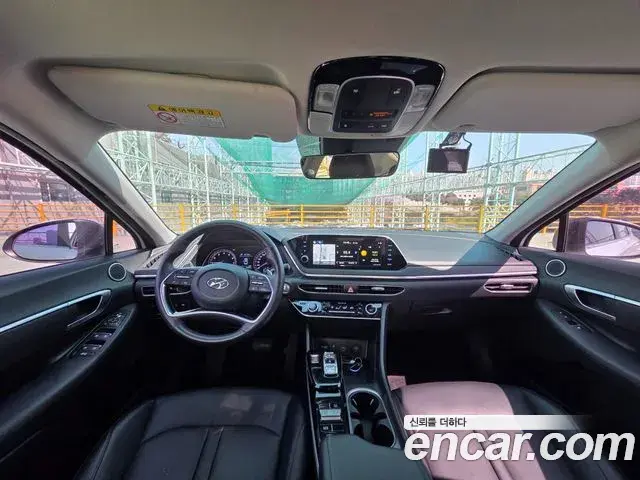Hyundai Sonata 2019 — Фото 7/20
