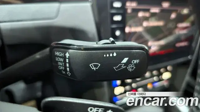 Volkswagen Arteon 2023 — Photo 13/32