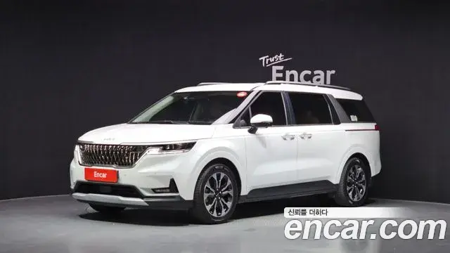 Kia Carnival 2022 — Photo 1/20