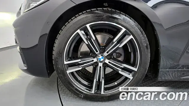 BMW 4 Series 2022 — Photo 5/20