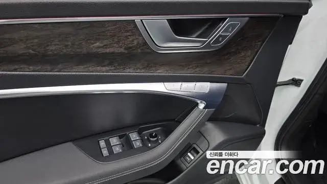 Audi A6 2021 — Şəkil 18/33
