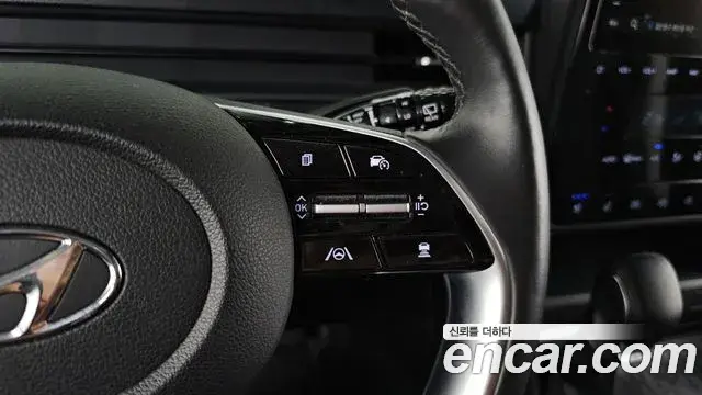 Hyundai Staria 2023 — Photo 15/20