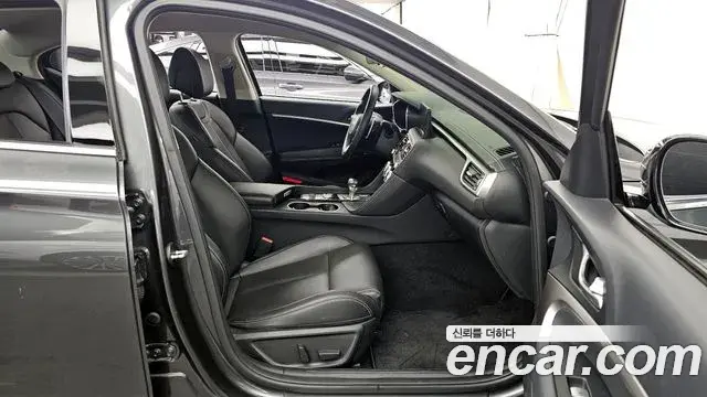 Genesis G70 2021 — Photo 11/20