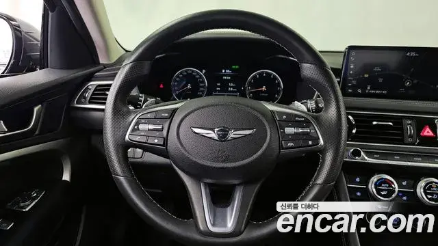 Genesis G70 2021 — Photo 13/20