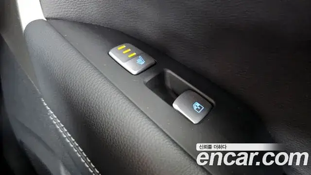 Genesis G70 2021 — Photo 19/20