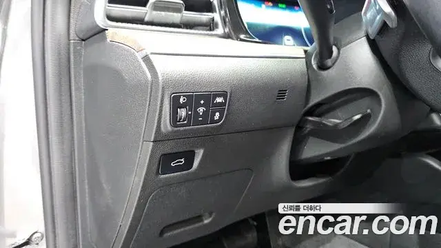 Kia K5 2022 — Photo 18/20
