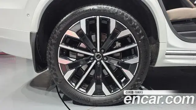 Volvo XC90 2026 — Photo 5/20