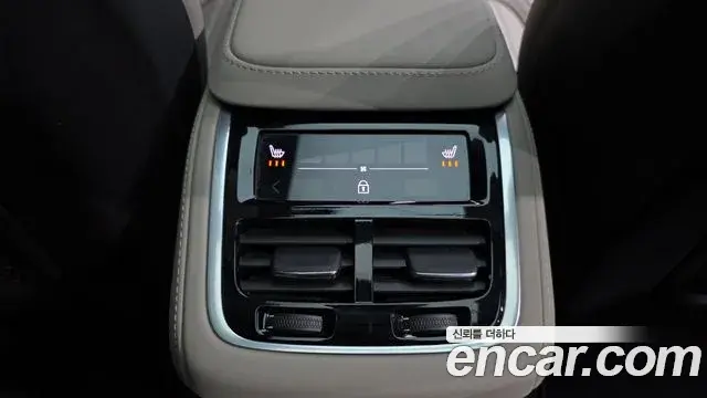 Volvo XC90 2026 — Photo 19/20