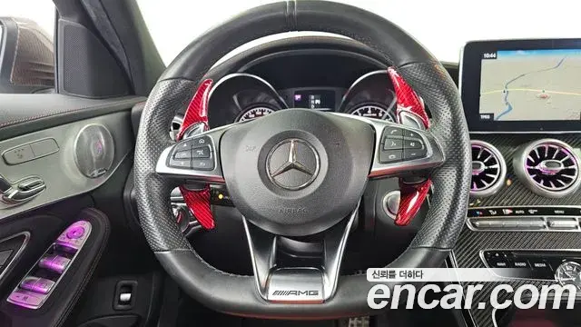 Mercedes-Benz C-Class 2018 — Photo 13/20