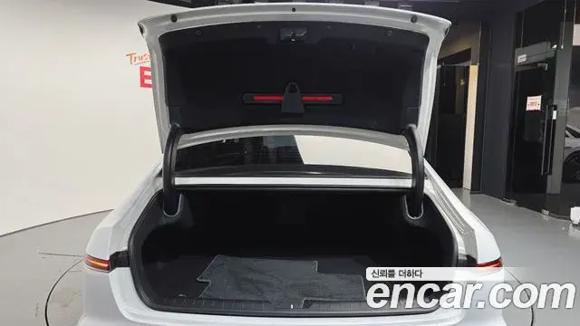 Hyundai Grandeur 2023 — Photo 20/20