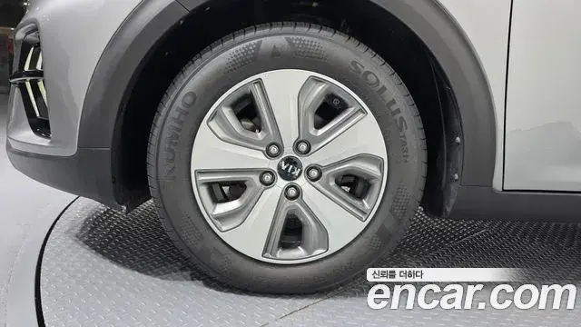 Kia Niro 2019 — Photo 5/20