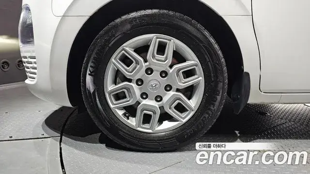Hyundai Staria 2022 — Şəkil 5/20