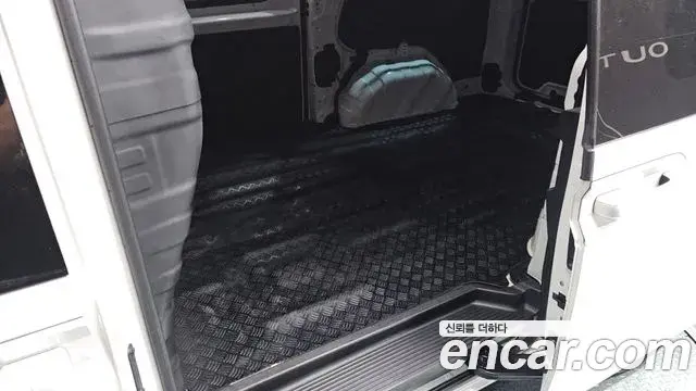 Hyundai Staria 2022 — Şəkil 12/20