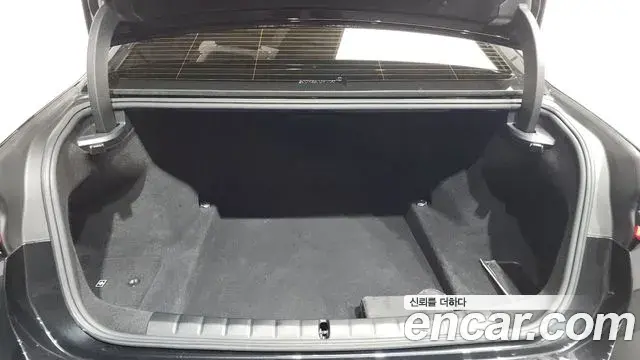 BMW 7 Series 2023 — Şəkil 4/35