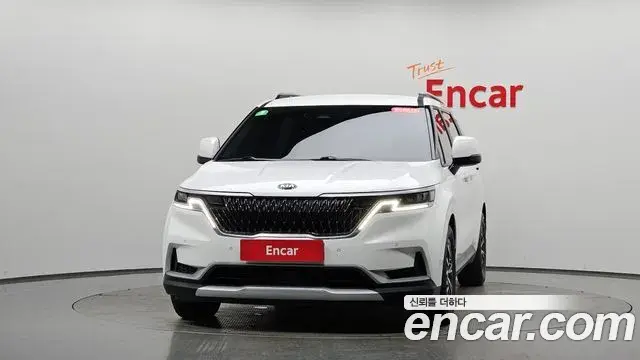 Kia Carnival 2021 — Фото 3/20