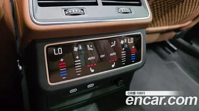 Audi A6 2023 — Фото 19/20