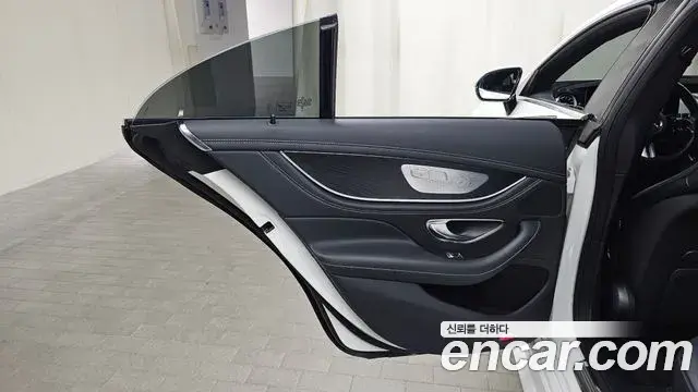 Mercedes-Benz CLS-Class 2023 — Photo 14/31