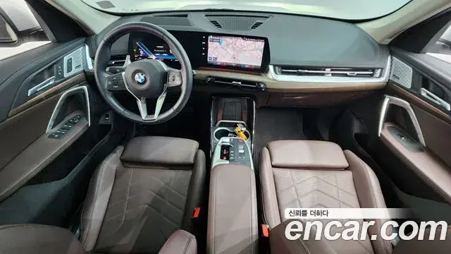 BMW X1 2024 — Photo 7/20