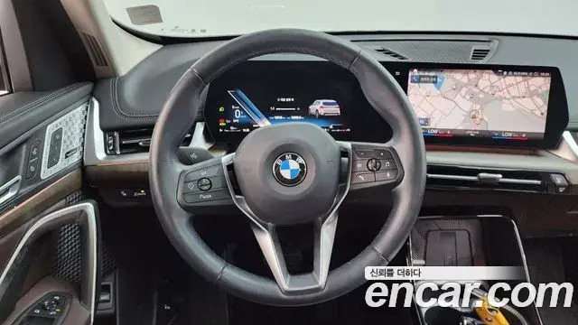 BMW X1 2024 — Photo 12/20