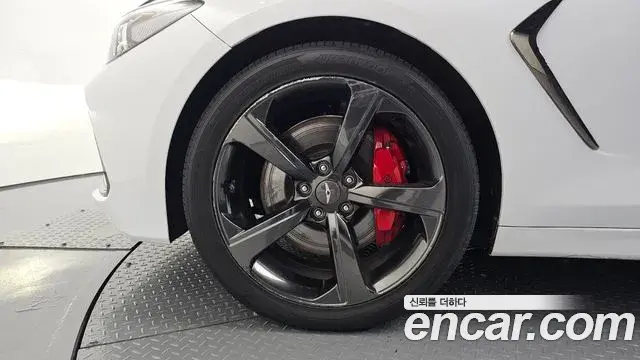 Genesis G70 2019 — Photo 14/20