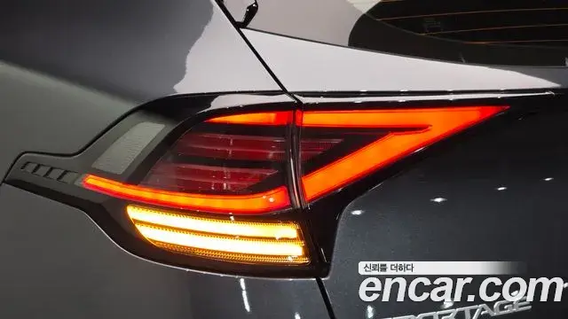 Kia Sportage 2023 — Şəkil 15/33