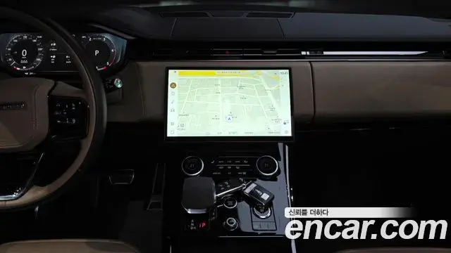 Land Rover Range Rover Sport 2023 — ფოტო 14/20