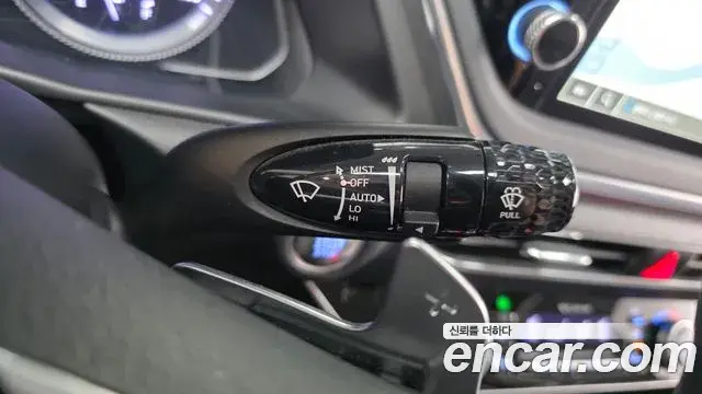 Hyundai Sonata Hybrid 2022 — Photo 30/38