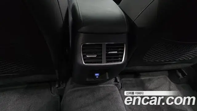 Hyundai Sonata Hybrid 2022 — Photo 3/38