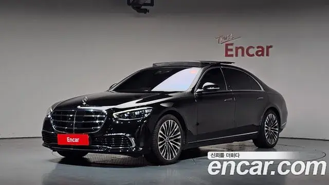 Mercedes-Benz S-Class 2022 — Photo 1/20