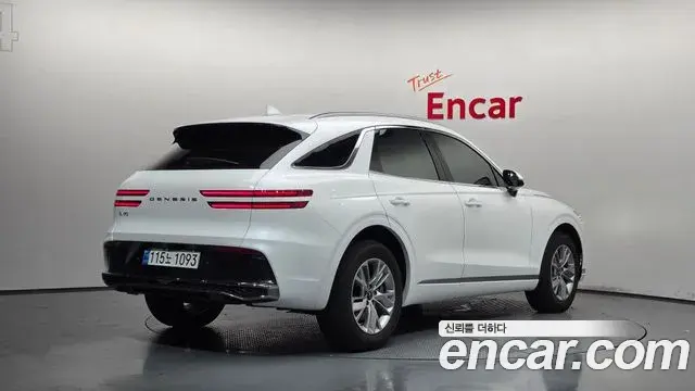 Genesis GV70 2025 — Şəkil 2/20