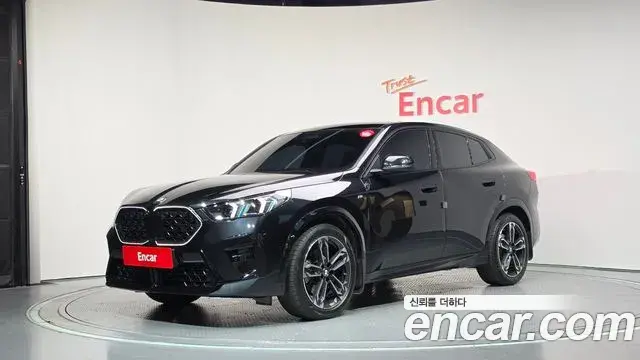 BMW X2 2025 — Фото 1/20