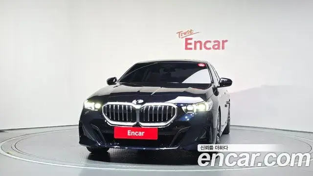 BMW 5 Series 2025 — Photo 3/20