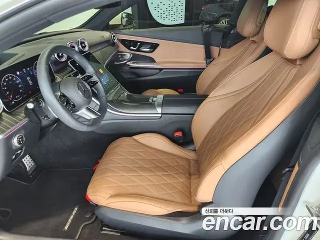 Mercedes-Benz CLE-Class 2025 — Photo 19/20