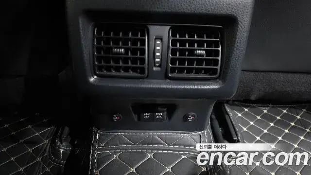 Toyota Camry 2018 — Şəkil 6/20