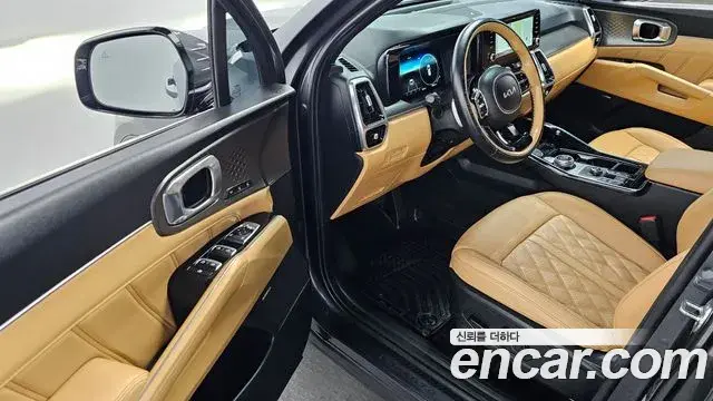 Kia Sorento 2023 — Фото 10/20