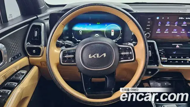 Kia Sorento 2023 — Фото 13/20