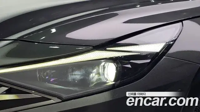 Hyundai The New Avante Hybrid 2022 — Şəkil 31/31
