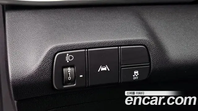 Hyundai The New Avante Hybrid 2022 — Şəkil 14/31