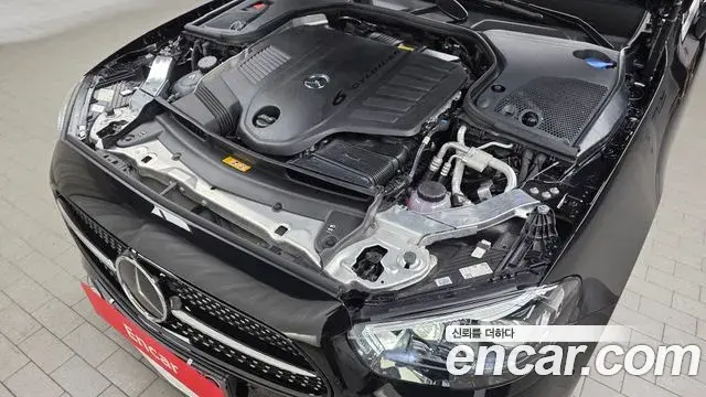 Mercedes-Benz E-Class 2023 — ფოტო 12/32