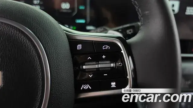Kia Carnival 2024 — Photo 16/20