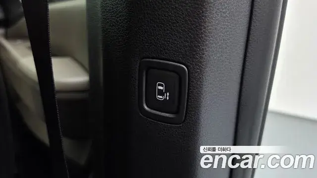 Kia Carnival 2024 — Photo 19/20