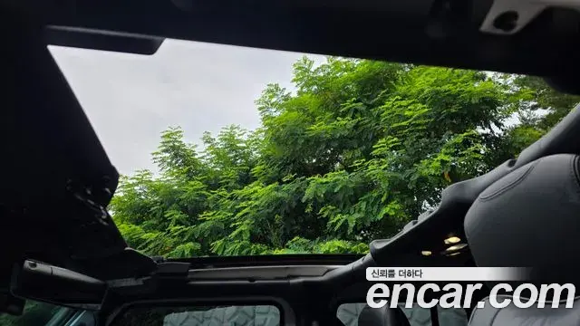 Jeep Wrangler 2021 — Photo 2/13