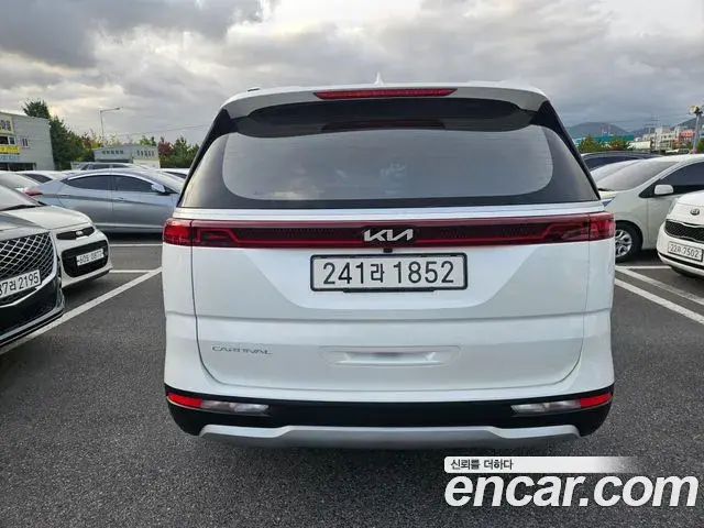 Kia Carnival 2021 — Photo 3/20