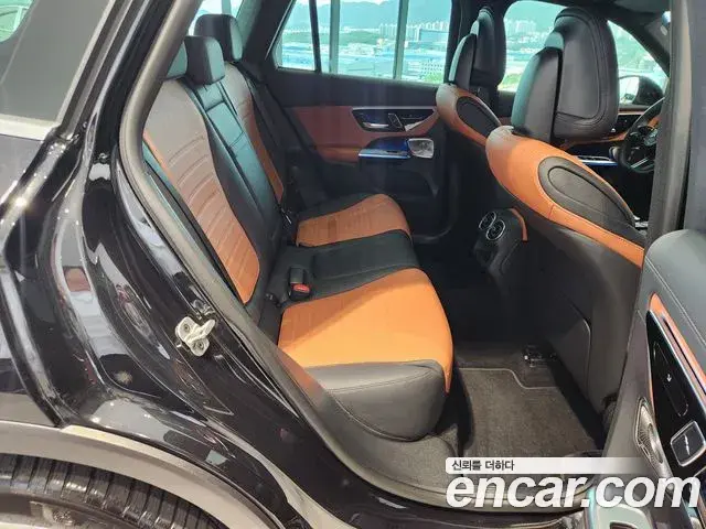 Mercedes-Benz GLC-Class 2026 — Şəkil 19/20