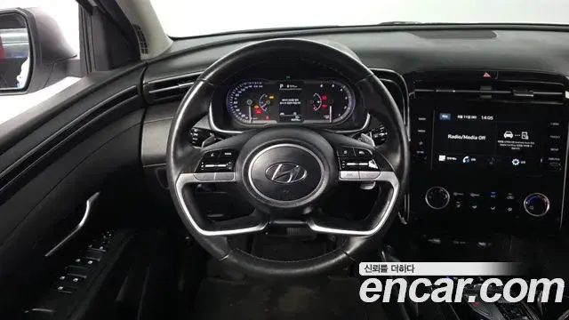 Hyundai The New Tucson 2023 — Фото 13/20