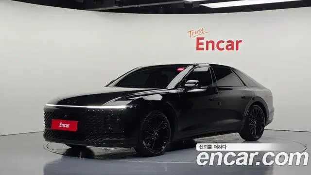 Hyundai Grandeur Hybrid 2023 — ფოტო 15/20