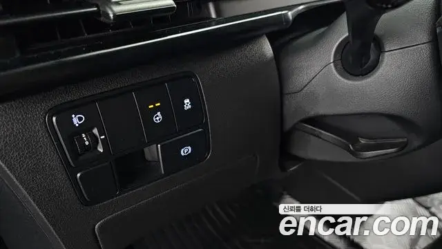 Hyundai Staria 2026 — Фото 15/20