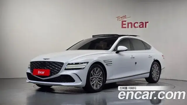 Genesis Electrified G80 2024 — Photo 1/20