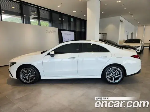 Mercedes-Benz CLA-Class 2026 — Photo 7/20