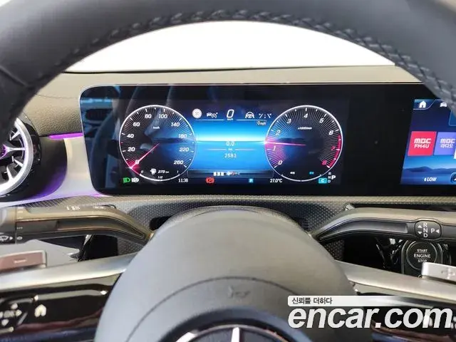 Mercedes-Benz CLA-Class 2026 — Photo 13/20